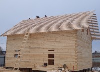 Установка обрешетки крыши дома 8х10