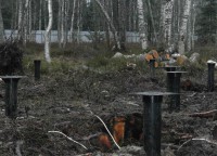 Смонтированные столбы фундамента