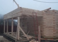 Начало строительства второго этажа дома из бруса