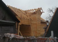Стропильная система дома с эркером