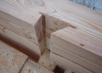 Способ сцепки бруса при строительстве дома 10x8