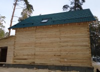 Стена дома из бруса 150x150