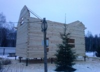 Процес возведения фронтонов дома 6x9