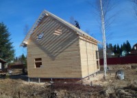 Брусовой дом на свайном фундаменте 7x8