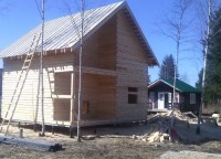 Брусовой дом 7x8 с черновой крыше