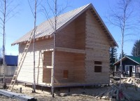 Брусовой дом 7x8 с черновой крыше