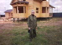 Строитель компании "ДревГород"