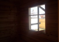 Окно первого этажа дома 7х8,5
