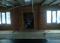 Укладка лаг на пароизоляцию