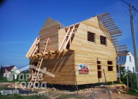Торцевая часть дома 8x8 из профилированного бруса