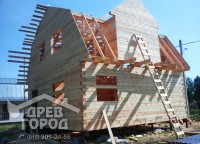 Обшивка фронтона торцевой части дома 8x8
