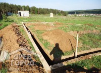 Подготовка для заливки фундамента дома 8x9