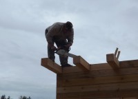 Обрезка потолочных балок