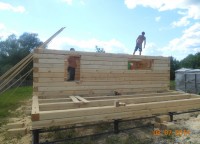 Половые балки террасы дома