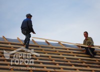 Установка обрешетки на крышу дома 8x9