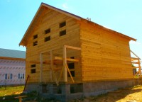 Каркас крыльца дома из бруса