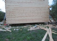 Дом из бруса на свайно-винтовом фундаменте