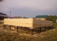 Свайно-винтовой фундамент брусового дома 8x7,5