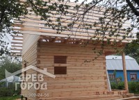 Установленная обрешетка дома 6x6
