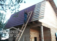 Установка металлочерепицы на крышу дома 6x6