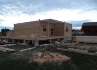 Терраса дома из бруса