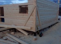 Пропил бруса под окно на первом этаже