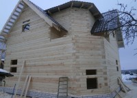 Брусовой дом на ленточном фундаменте 8x8
