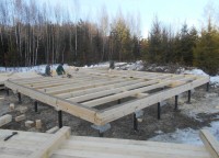 Половые балки первого этажа брусового дома 7x9