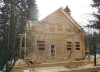 Брусовой дом на свайном фундаменте 12x12