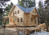 Брусовой дома на свайном фундаменте 12x12