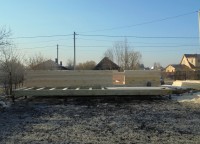 Начало строительства первого этажа брусового дома