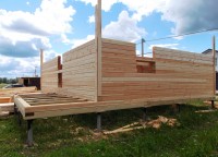 Торцевая сторона дома из бруса