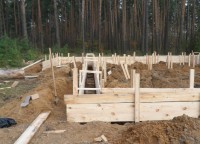 Процесс возведения опалубки